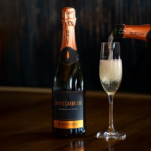 Cooper's Hawk Winery & Restaurants > White Wine > Cooper's Hawk Lux